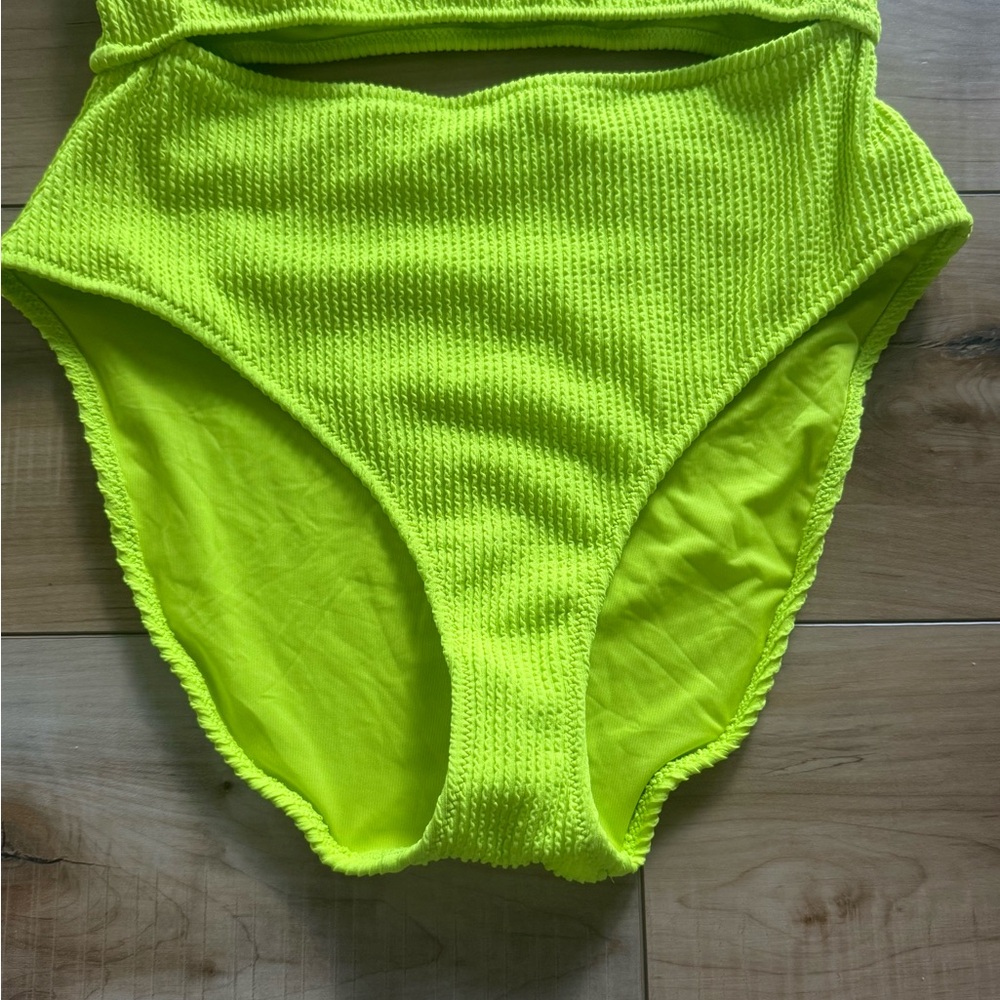 aerie Neon Yellow One-Shoulder Cutout One-Piece Swimsuit - Picture 4 of 8